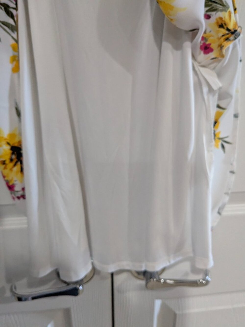 Express Women's Surplice Fit and Flare Floral Mini Cami Dress, White Yellow, XS - Picture 11 of 14